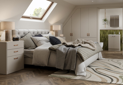 Holcombe Bedrooms - Melford Kashmir with Angled Doors